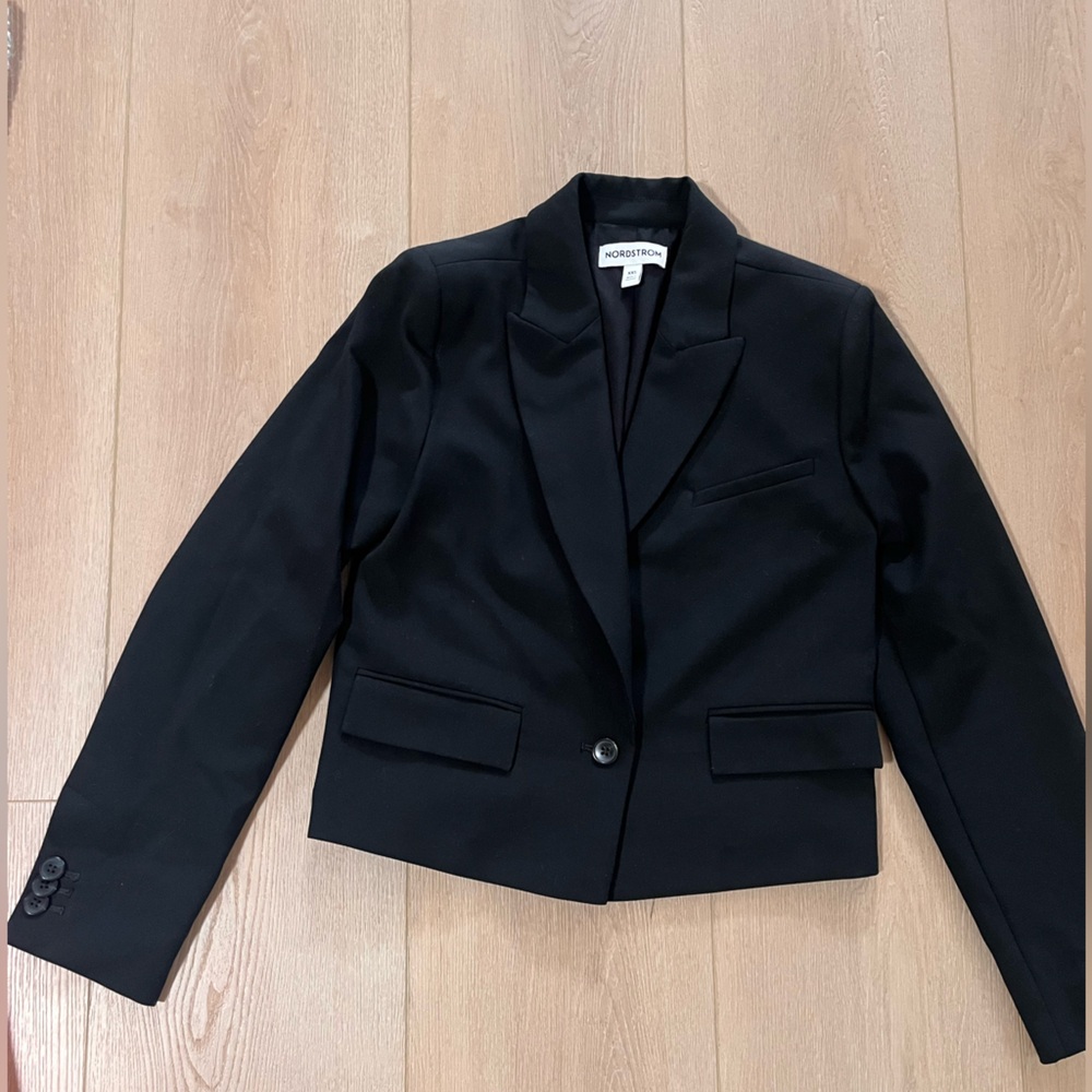 Nordstrom Black Women's Single-Button Blazer